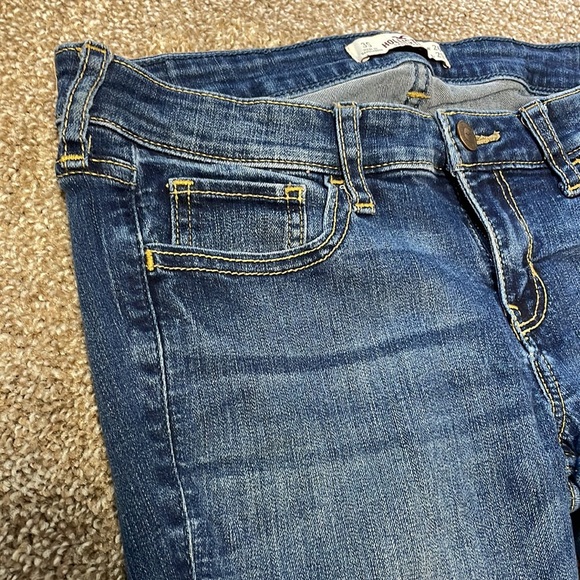 Hollister Jeans - Picture 11 of 14